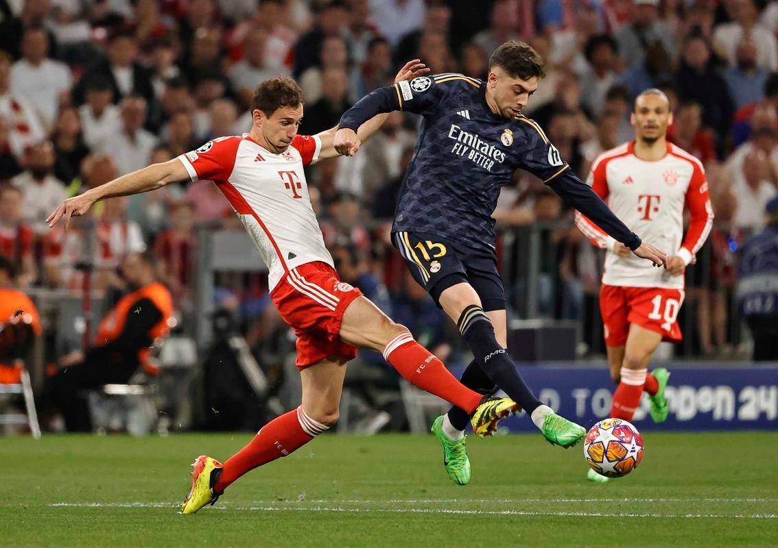 周二004欧冠：拜仁慕尼黑迎战里斯本竞技，德甲巨人开启卫冕征程？